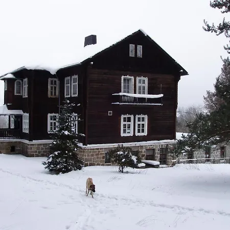 Komtesa Penzion Bečov nad Teplou